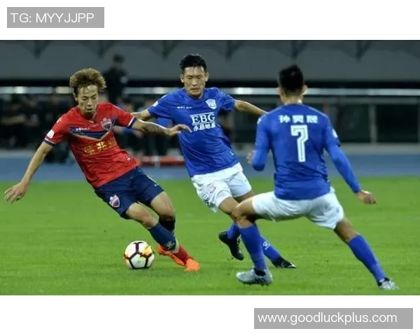 上海乒乓球队以74分领跑世界锦标赛积分榜展现强大实力 上海乒乓球队以74分领跑世界锦标赛积分榜展现强大实力