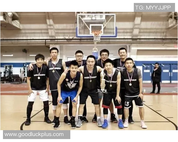 西安篮球队以56分稳居选拔赛积分榜首位展现强劲实力