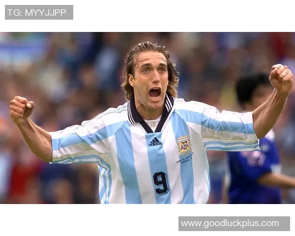 足球明星有哪些值得关注的球员及他们的成就与影响力分析 足球明星有哪些值得关注的球员及他们的成就与影响力分析